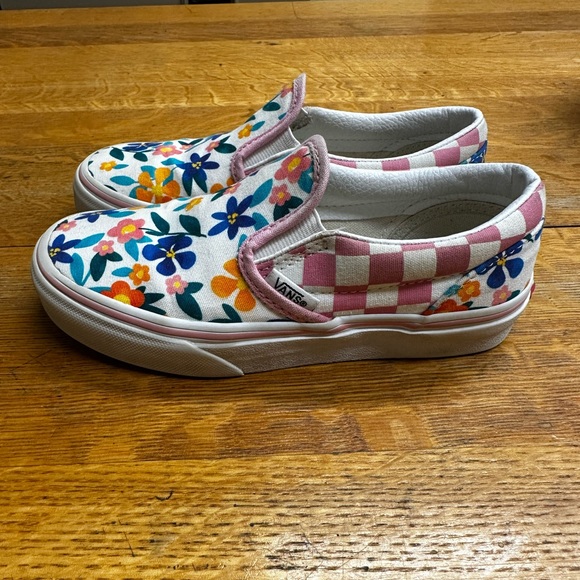 Vans Custom Slip-ons - Picture 1 of 4